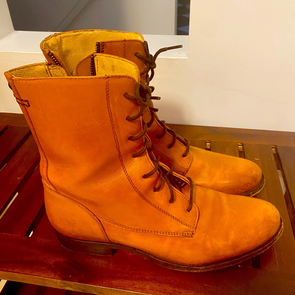 Frye Tan Boots Size 10